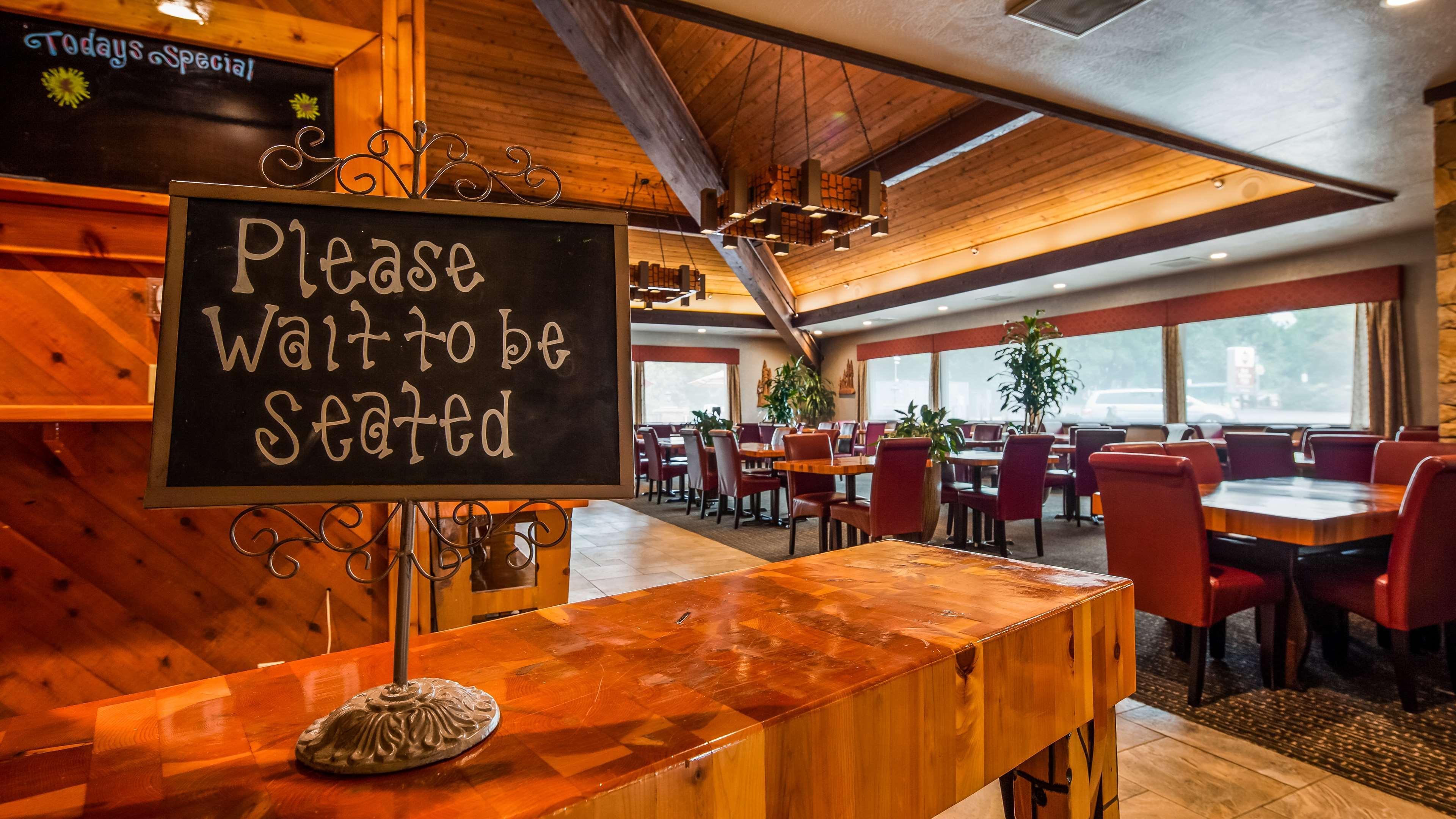 Best Western Plus Tree House Mount Shasta Eksteriør billede